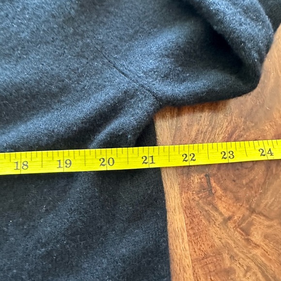 Cashmere Black Cardigan Sweater by Quince - Picture 4 of 5